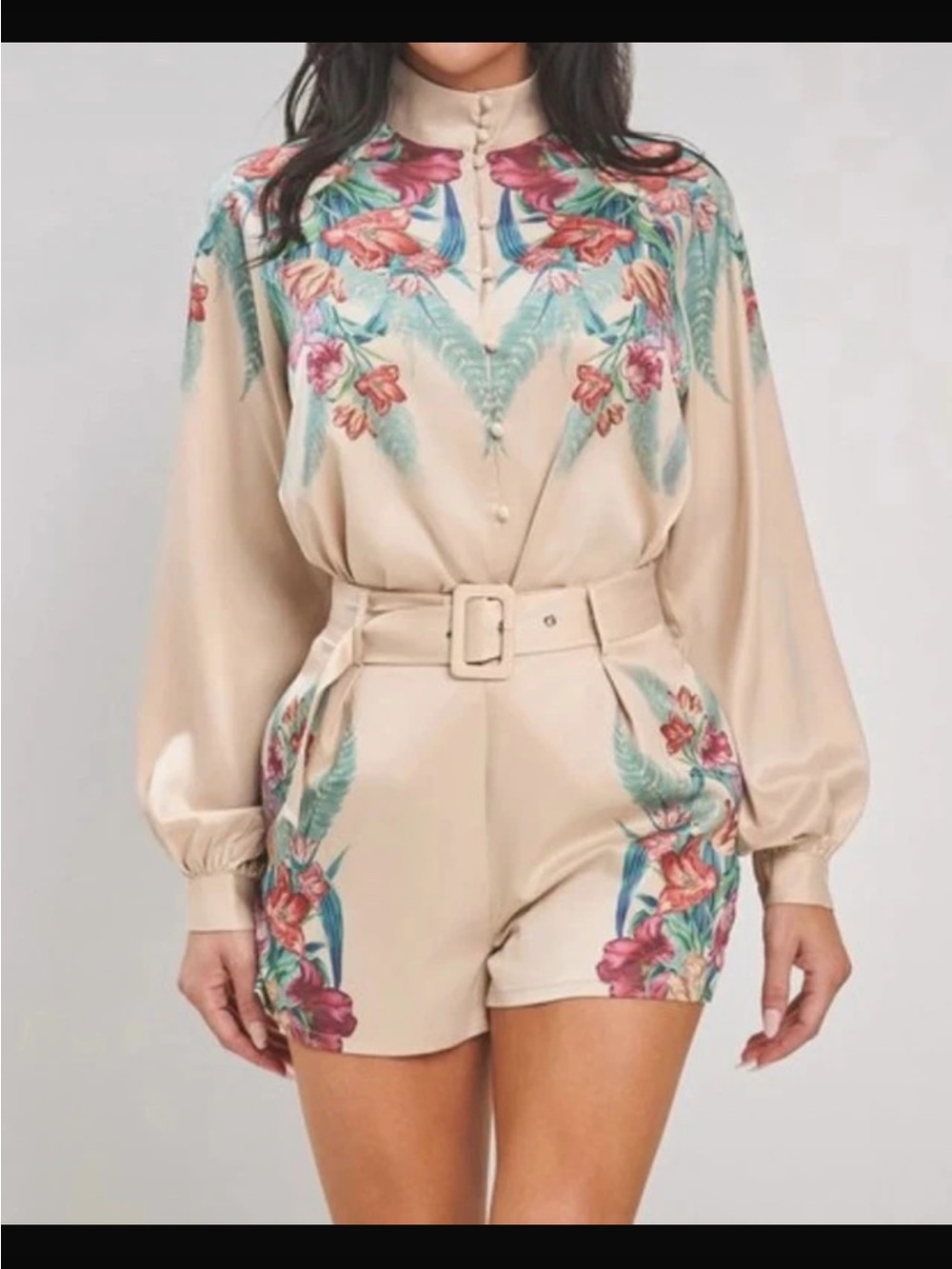 Beige Floral Print Long-Sleeve  set top and short with Belt